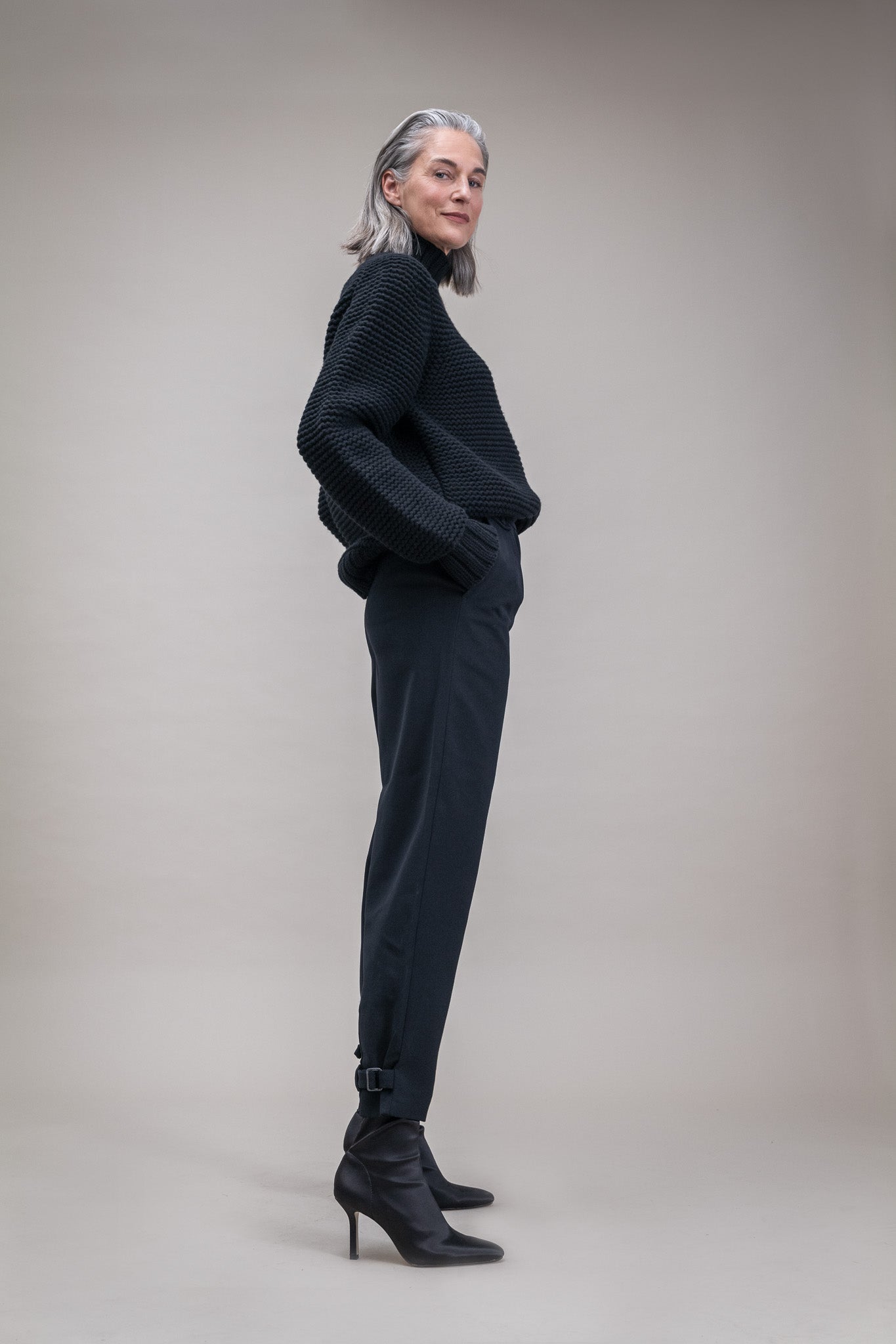 1lya Tapered Pants