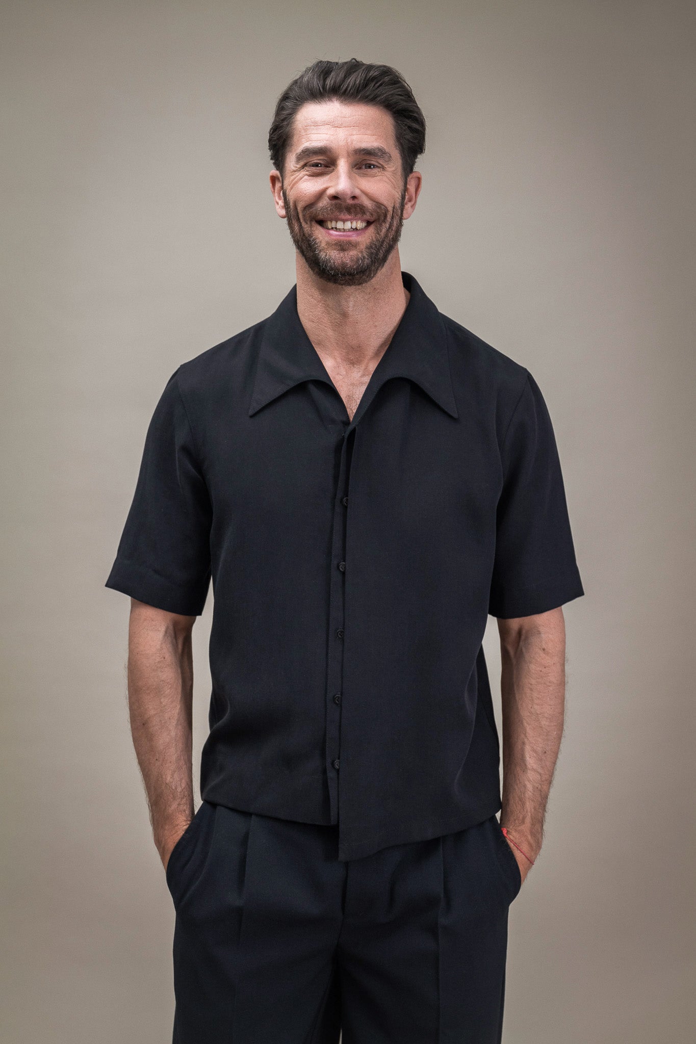 Minimalist Black Short Sleeve Shirt for Men