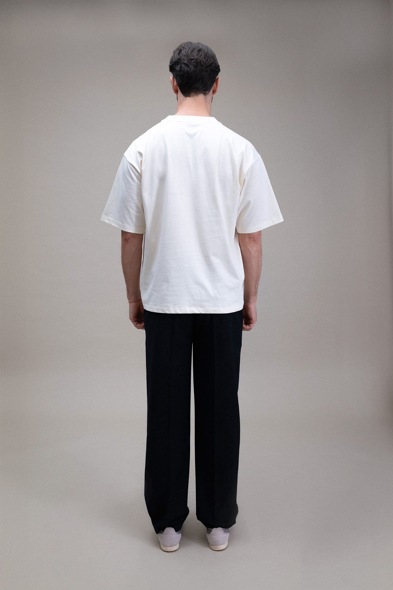 Oversized T-Shirt in White with Hope Print