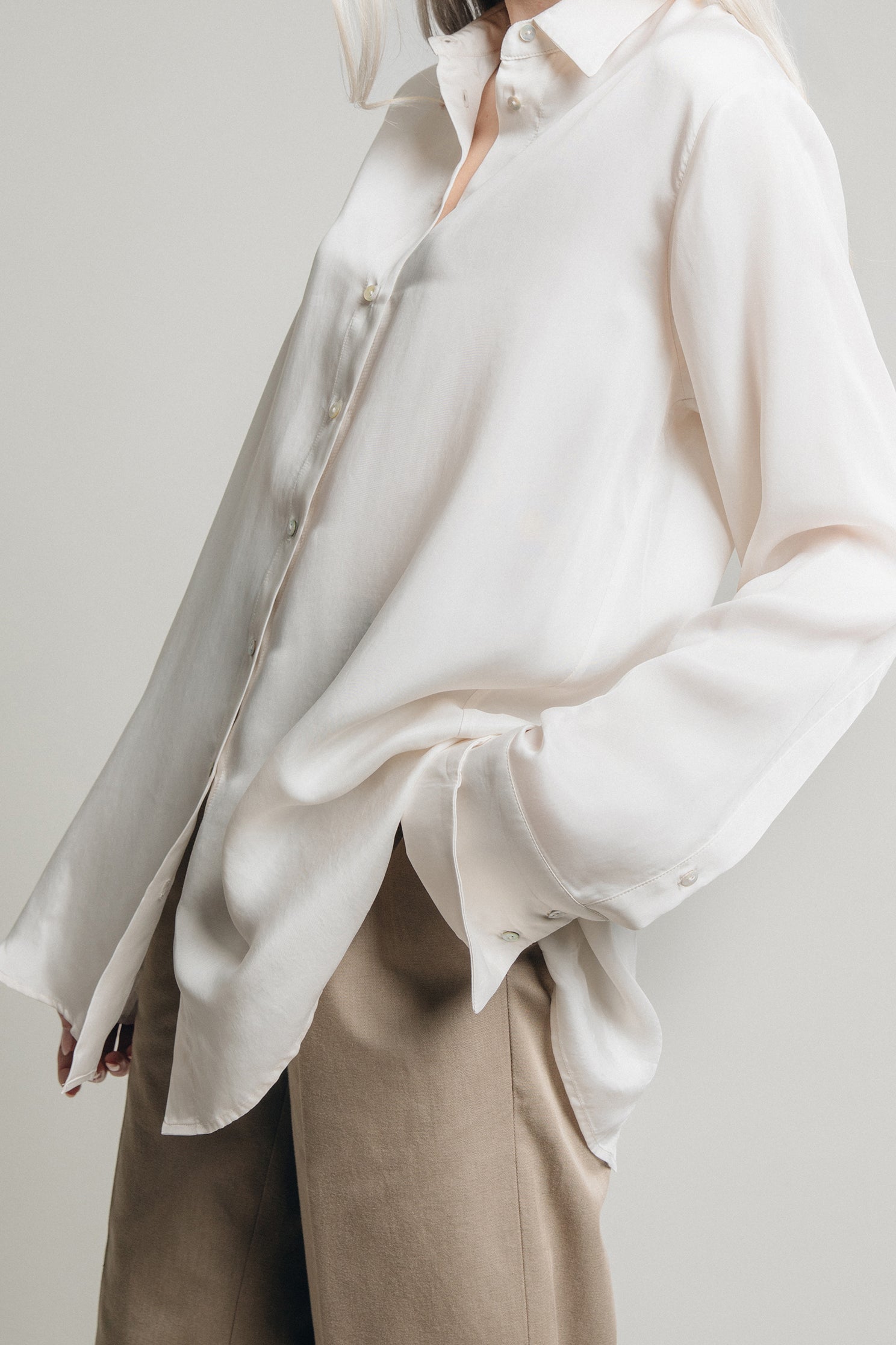Sha1maa Silky Blouse in Ivory