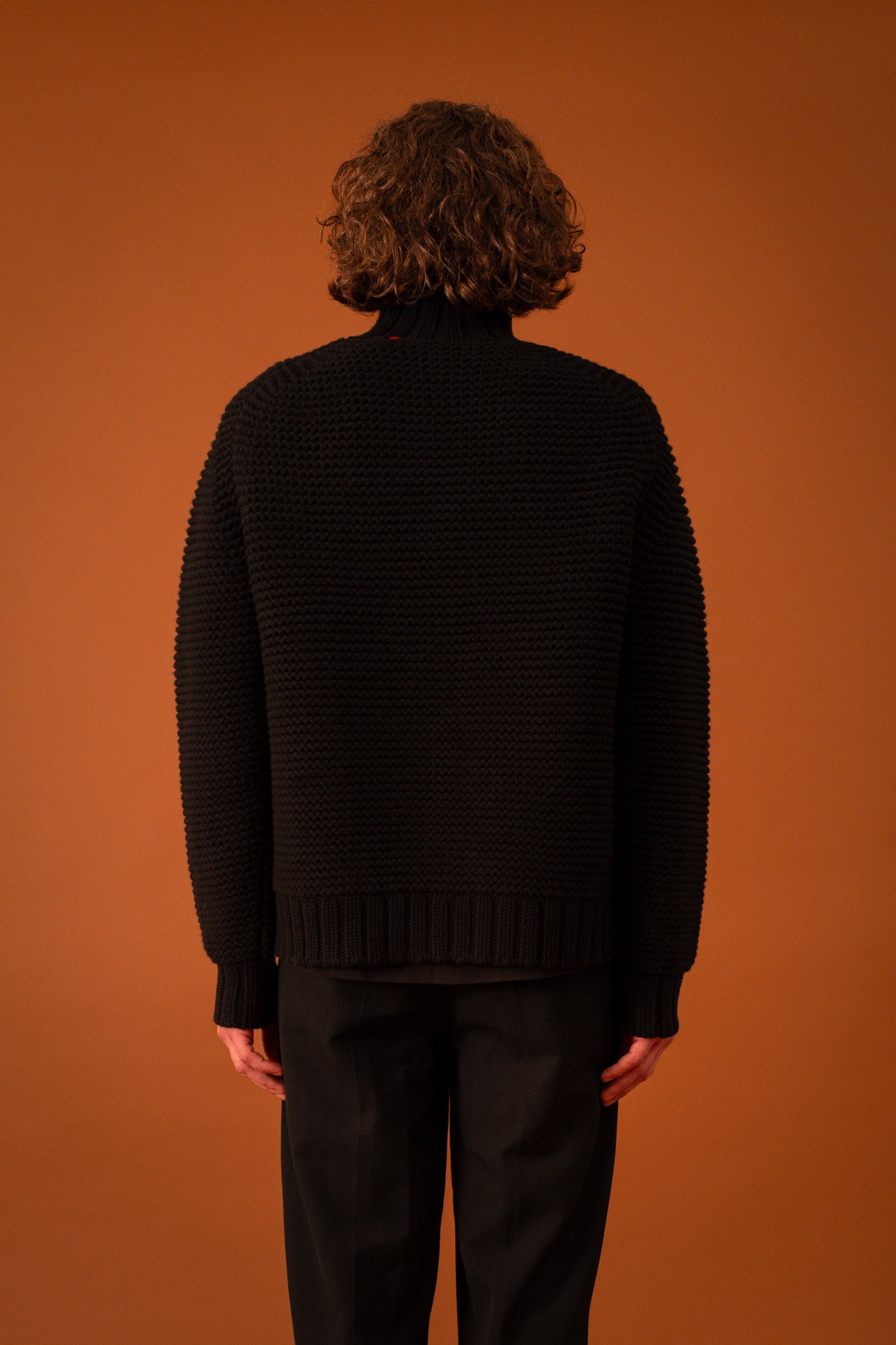 One Macro Chunky Knit for Men in Black - 1C1Y | One Child One Year