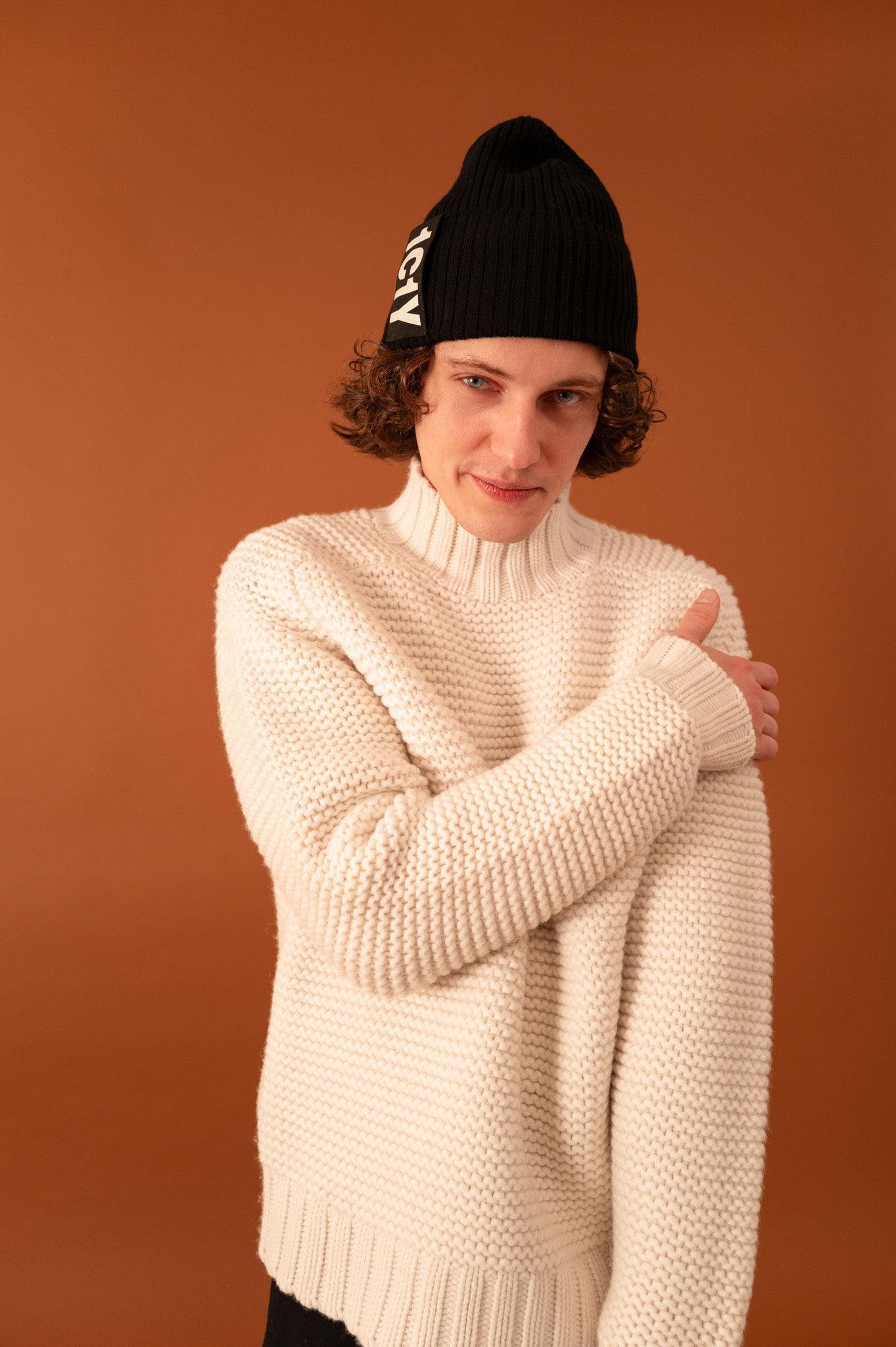 One Macro Chunky Knit for Men in Ivory - 1C1Y | One Child One Year