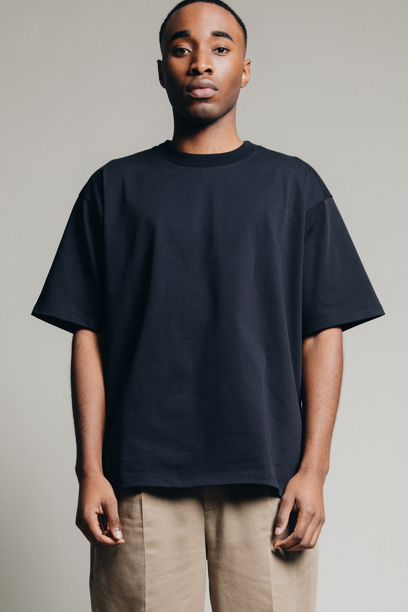 One T V T-Shirt with Portrait Print - 1C1Y | One Child One Year