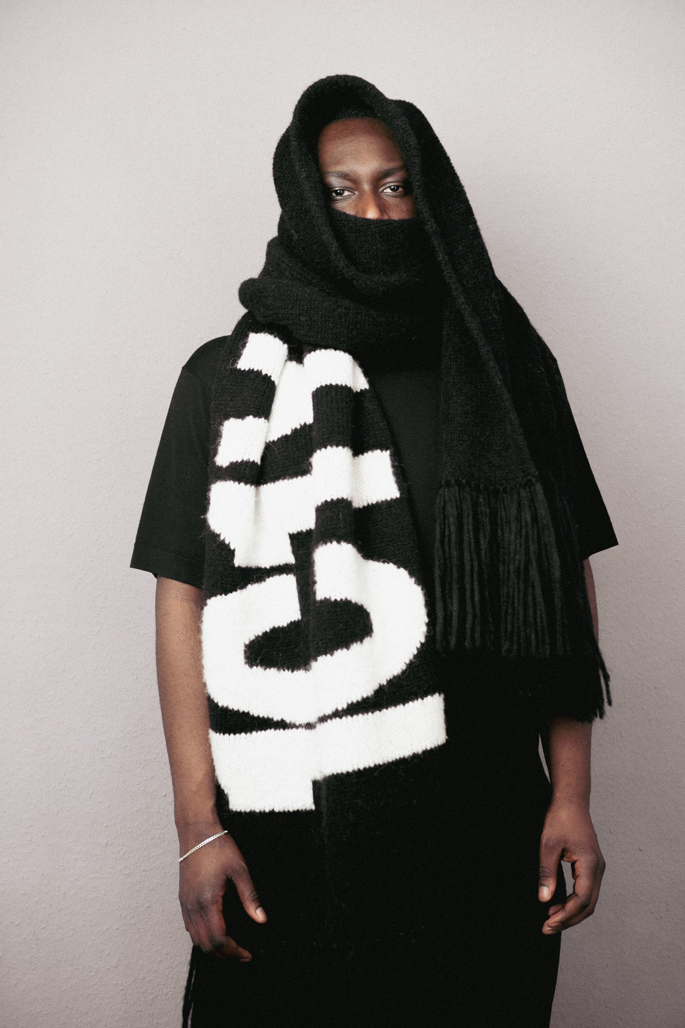 One Scarf Brushed Wool with Fringes
