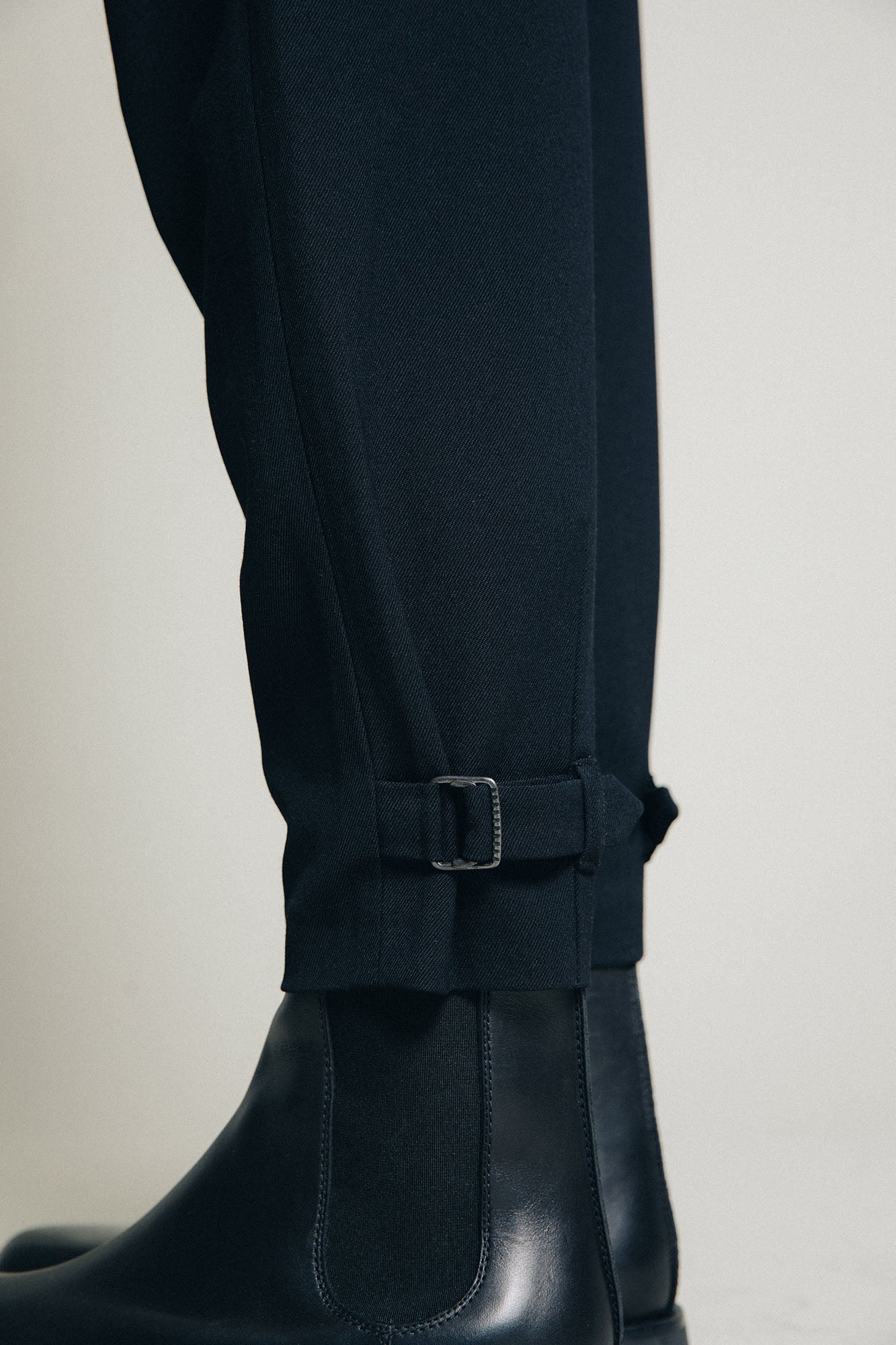 1lya Tapered Pants