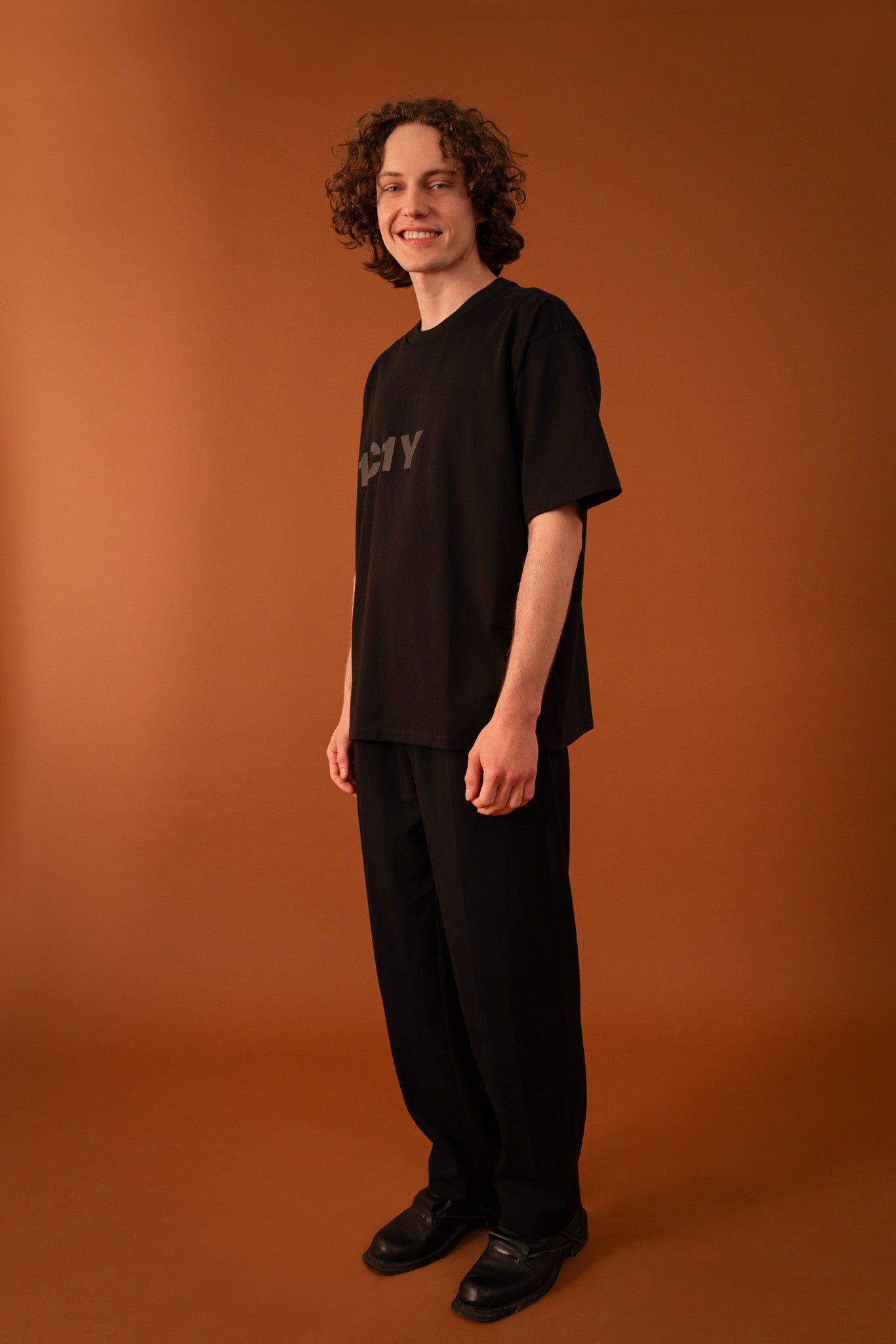 One T Oversized with Reflective Print