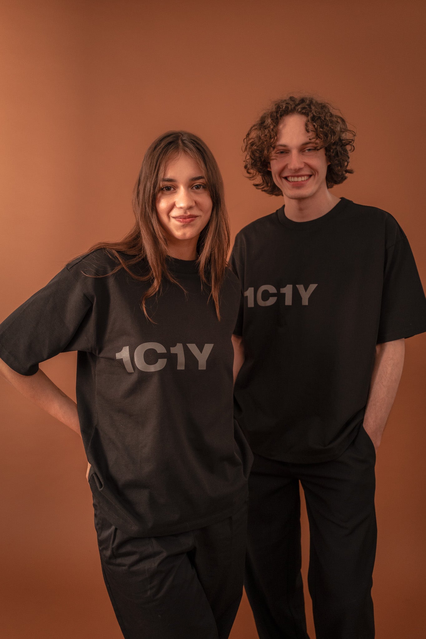 One T Oversized with Reflective Print - 1C1Y | One Child One Year