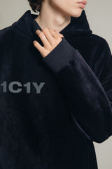 One Hoodie Wendbarer Kapuzenpullover 